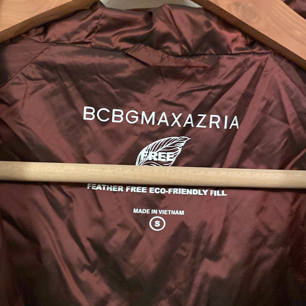BCBGMAXAZRIA PURPLE PUFFER JACKET